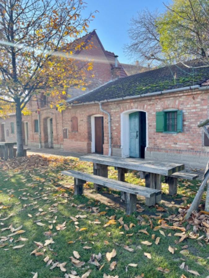 Ubytovani U Dedy Moravská Nová Ves Buitenkant foto